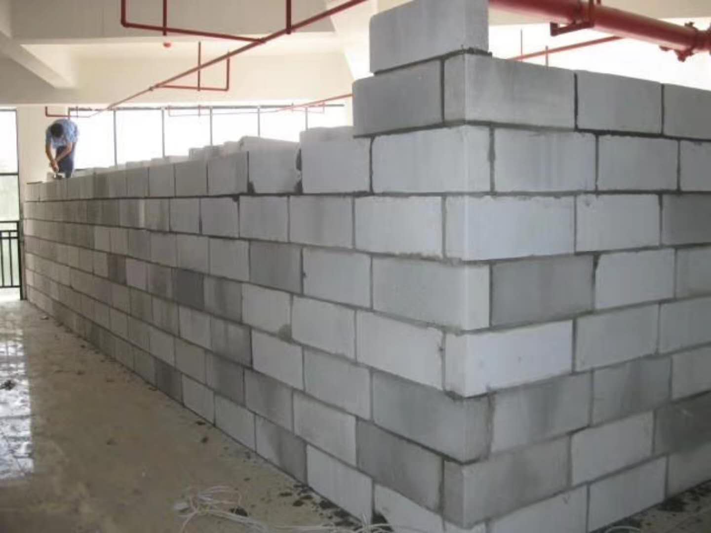 阜平蒸压加气混凝土砌块承重墙静力和抗震性能的研究